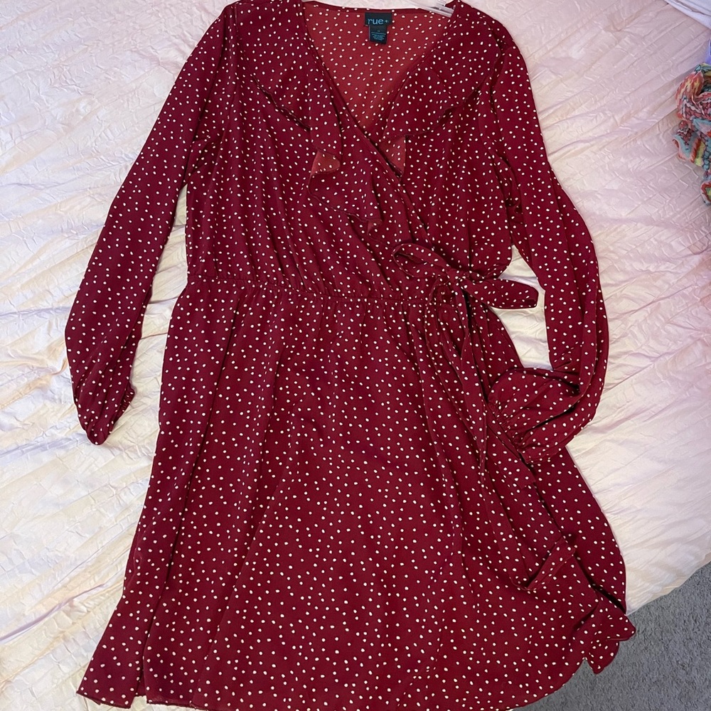 Rue21 Maroon long sleeve dress with elastic waistline